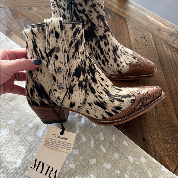 Myra Bag Black and Brown Ankle Boots - Picture 2 of 4